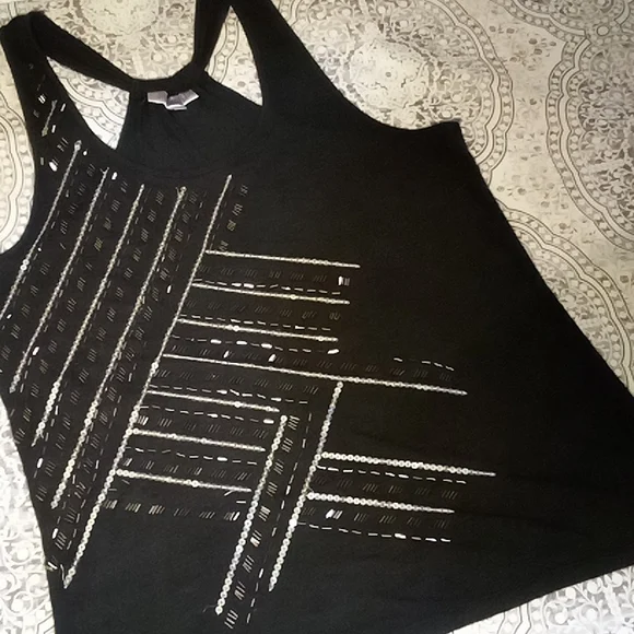 Black Embellished tank top - Picture 2 of 7